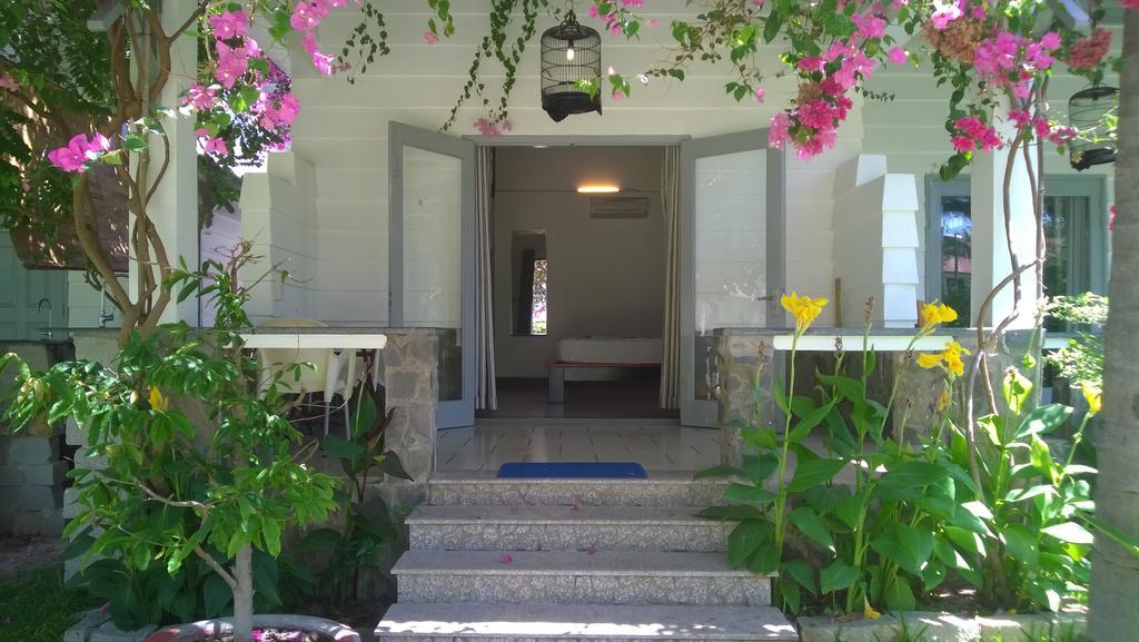 Catsen Bungalows & Rooms Муи Не Екстериор снимка